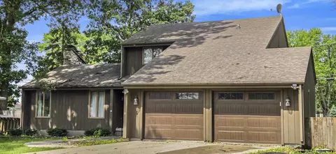 1354 Mayer St, Menasha, WI 54952