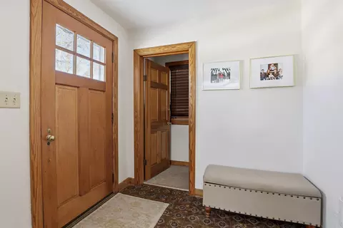 Entry Way - 603 E Goodall St, Appleton, WI 54915 photo 1 of 1