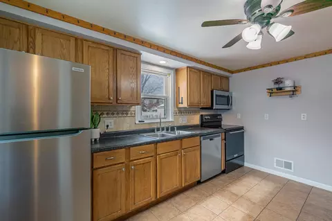 1713 N Ullman St, Appleton, WI 54911 photo 9