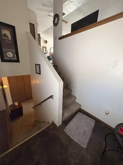 Entry Way - 115 Valerie Ln, Appleton, WI 54915 photo 2 of 3