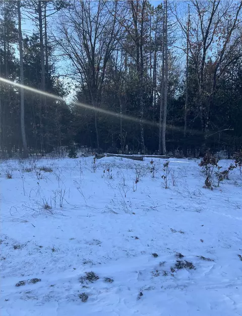 e421 Stratton Lake Road #2, Waupaca, WI 54981