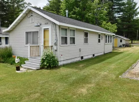 w6070 North Bay Circle, Shawano, WI 54166