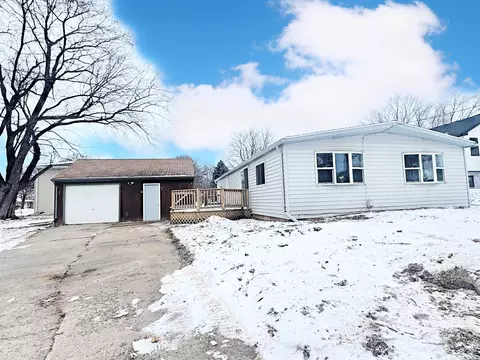 1100 W 10th St, Kaukauna, WI 54130