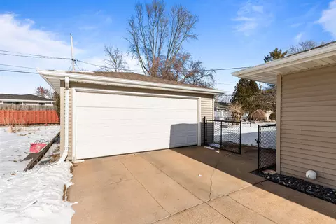 1018 W Parkway Blvd, Appleton, WI 54914 photo 32