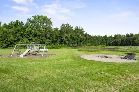 Exterior - 8464 County Rd S, Pulaski, WI 54162 photo 7 of 9