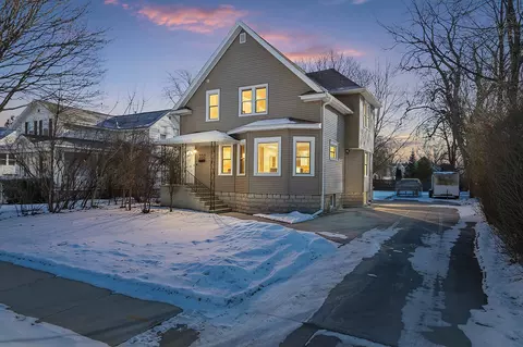 337 S Quincy St, Green Bay, WI 54301