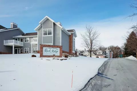 18 Pluim Dr #16, Waupun, WI 53963