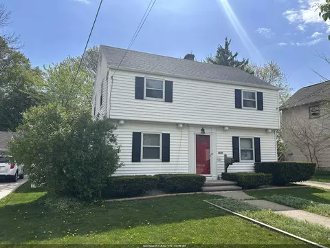1928 S Lawe St, Appleton, WI 54915