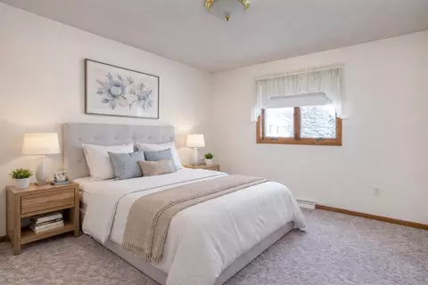Bedroom - w2247 Block Road, Kaukauna, WI 54130 photo 3 of 7