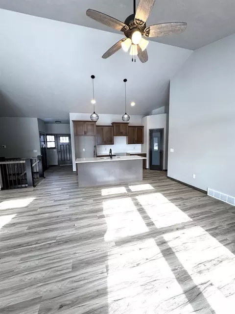 Kitchen - 2005 E Ridge Haven Ln, Appleton, WI 54913 photo 4 of 4