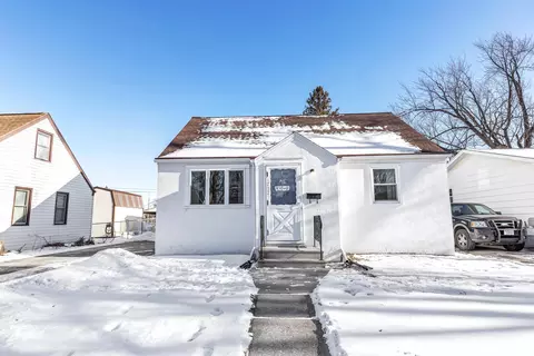 1707 11th Ave, Green Bay, WI 54304