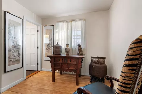 Entry Way - 1107 Algoma Blvd, Oshkosh, WI 54901 photo 3 of 12