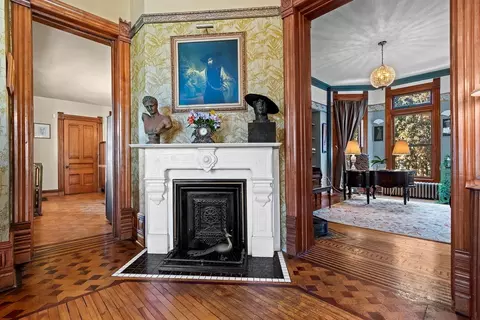 Entry Way - 1107 Algoma Blvd, Oshkosh, WI 54901 photo 2 of 12