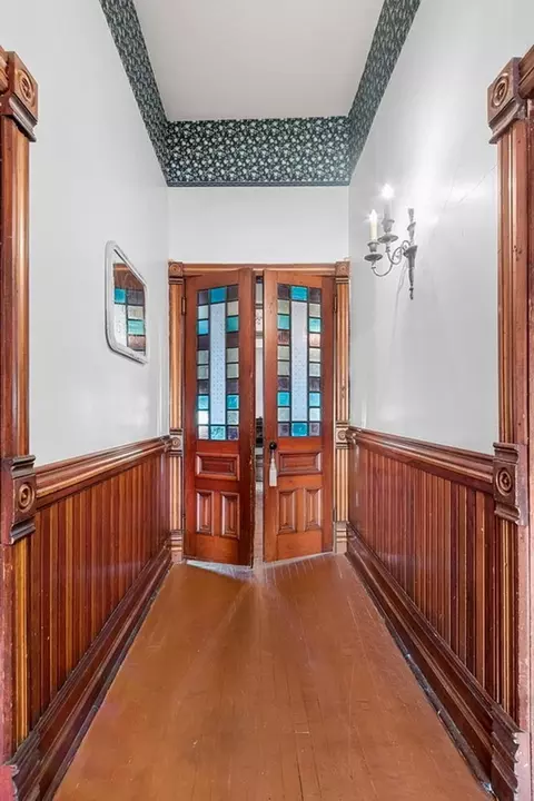 Entry Way - 1107 Algoma Blvd, Oshkosh, WI 54901 photo 10 of 12