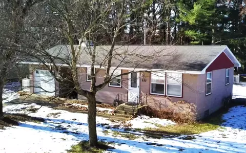 620 S Waupaca St, Wautoma, WI 54982