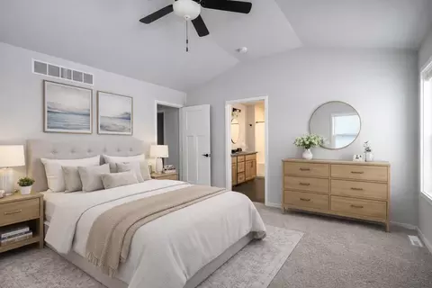 Bedroom - 4535 N Cherryvale Ave, Appleton, WI 54913 photo 1 of 7