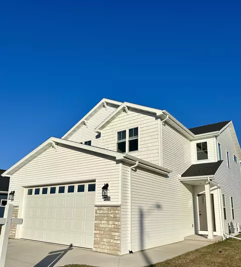 4535 N Cherryvale Ave, Appleton, WI 54913