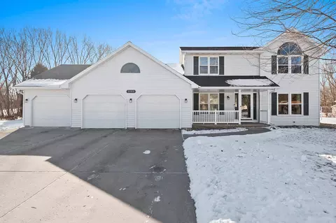 2180 Cumberland Dr, Green Bay, WI 54311