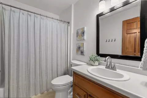 Bath - w5372 Gable Drive, Appleton, WI 54915 photo 1 of 3