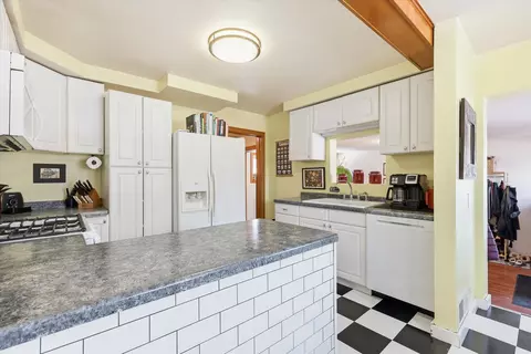 Kitchen - 807 N Badger Ave, Appleton, WI 54914 photo 3 of 4