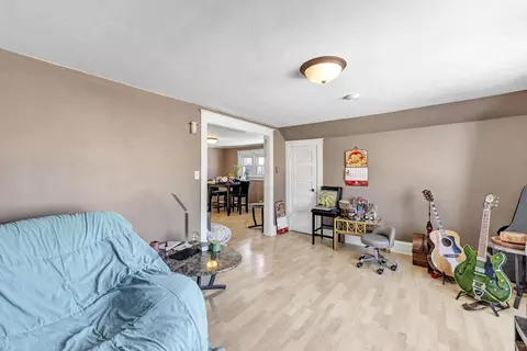 Living - 415 E Maple St, Appleton, WI 54915 photo 5 of 5