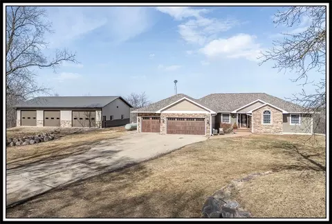 e5248 White Lake Road, Weyauwega, WI 54983