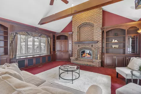 324 E Haddonstone Dr, Appleton, WI 54913 photo 4