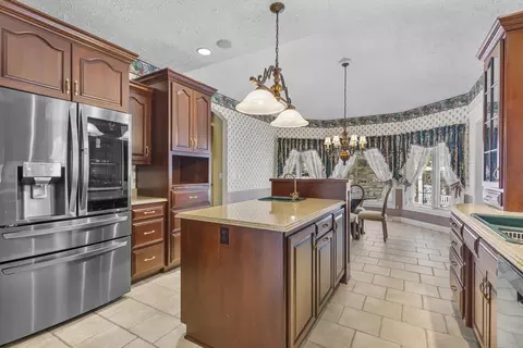 324 E Haddonstone Dr, Appleton, WI 54913 photo 10