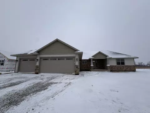 3706 Edwina Dr, De Pere, WI 54115