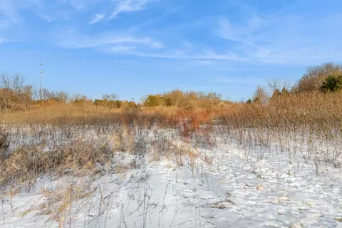 n5571 Mapleview Lane, Hilbert, WI 54129 photo 4