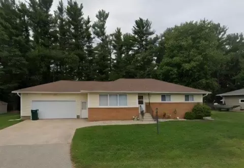 640 S Waupaca St, Wautoma, WI 54982