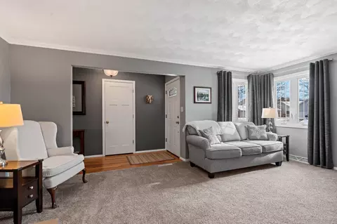 Entry Way - 1632 W Cloverdale Dr, Appleton, WI 54914 photo 1 of 1