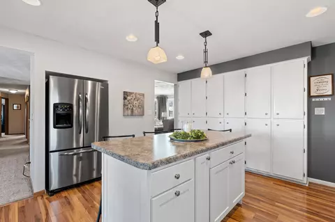 Kitchen - 1632 W Cloverdale Dr, Appleton, WI 54914 photo 4 of 9