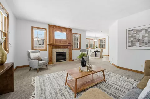 Living - 321 E Apple Creek Rd, Appleton, WI 54913 photo 2 of 4