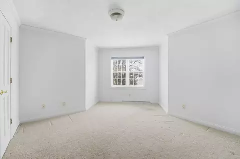 Bedroom - 321 E Apple Creek Rd, Appleton, WI 54913 photo 7 of 10