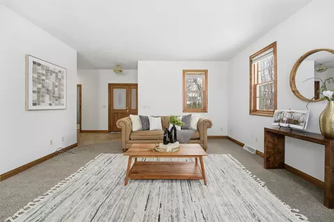 Living - 321 E Apple Creek Rd, Appleton, WI 54913 photo 3 of 4