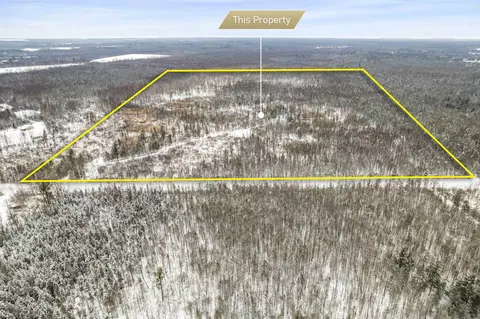 Sobieski 8 Road, Menominee, MI 49858