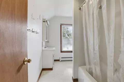 Bath - 221 E Winnebago St, Appleton, WI 54911 photo 2 of 6