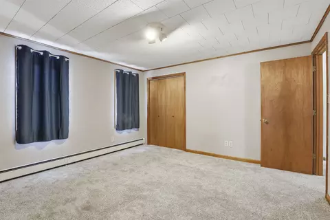 Bedroom - 221 E Winnebago St, Appleton, WI 54911 photo 2 of 7