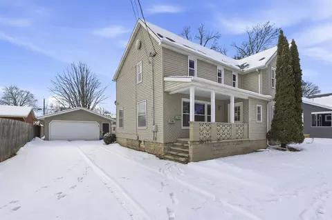 221 E Winnebago St, Appleton, WI 54911