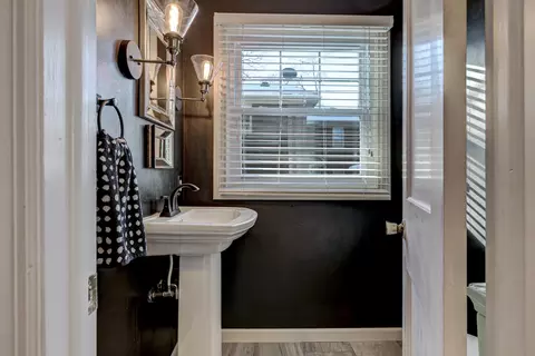 Bath - 821 W Prospect Ave, Appleton, WI 54915 photo 1 of 4