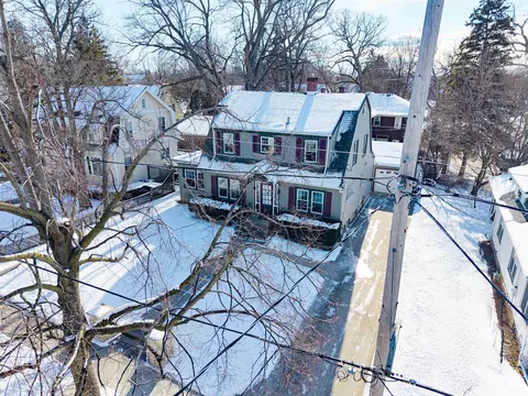 View/Area - 821 W Prospect Ave, Appleton, WI 54915 photo 2 of 11