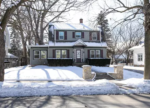 821 W Prospect Ave, Appleton, WI 54915
