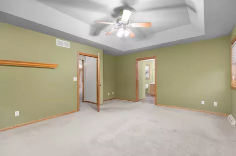 Bedroom - 525 W Wayfarer Ct, Appleton, WI 54913 photo 2 of 8