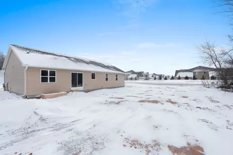 Exterior - n9292 Constellation Drive, Appleton, WI 54915 photo 3 of 7