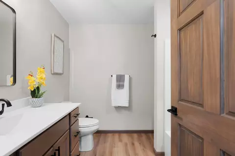 Bath - n9292 Constellation Drive, Appleton, WI 54915 photo 9 of 10