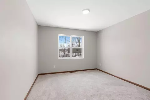 Bedroom - n9292 Constellation Drive, Appleton, WI 54915 photo 10 of 12