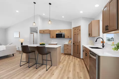Kitchen - n9292 Constellation Drive, Appleton, WI 54915 photo 3 of 9