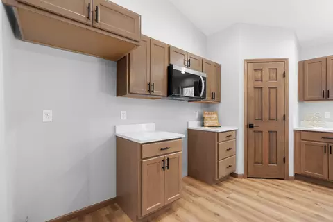 Kitchen - n9292 Constellation Drive, Appleton, WI 54915 photo 9 of 9