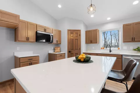 Kitchen - n9292 Constellation Drive, Appleton, WI 54915 photo 2 of 9